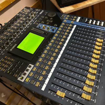 Yamaha 01V96 Digital Mixing Console image 1