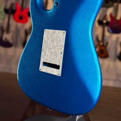 Tom Anderson Icon Classic - Big Sparkle Candy Apple Blue In Distress Level 1 - Custom Shop Stratocaster image 8