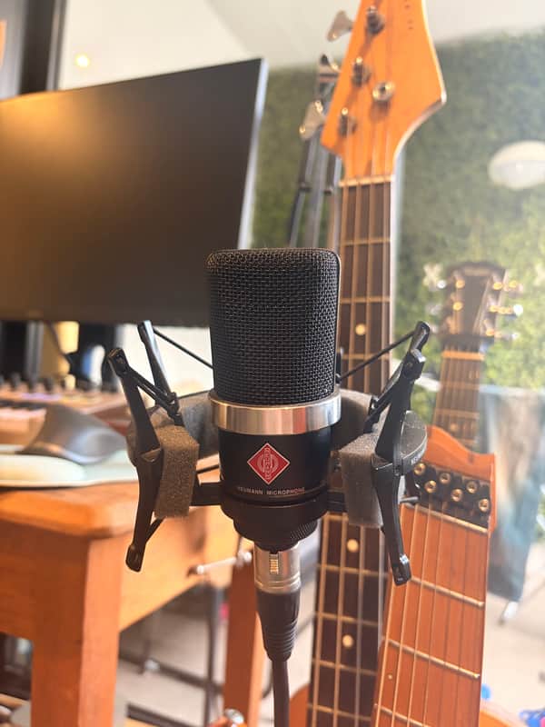 Neumann TLM 102 mt Studio Set with Shockmount 2013 - Present - Matte Black image 1