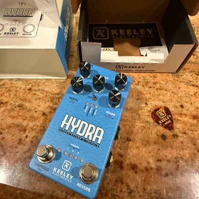 Keeley Hydra Stereo Reverb & Tremolo 2020 - Present - Blue image 7