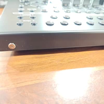 Roland SH-4D polyphonic desktop synthesizer image 8