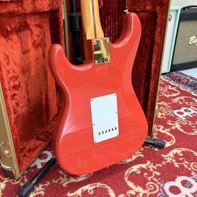 Immagine Fender Limited Edition Classic Series '50s Stratocaster® Fiesta Red Gold Hardware Chitarra Elettrica - 7