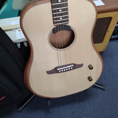 Fender Highway parlor ac/ elec with deluxe bag image 3