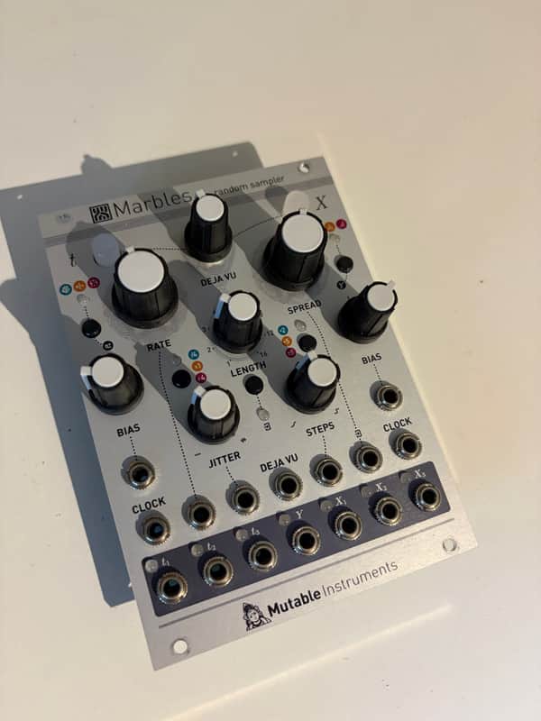 Mutable Instruments Marbles Random Sampler