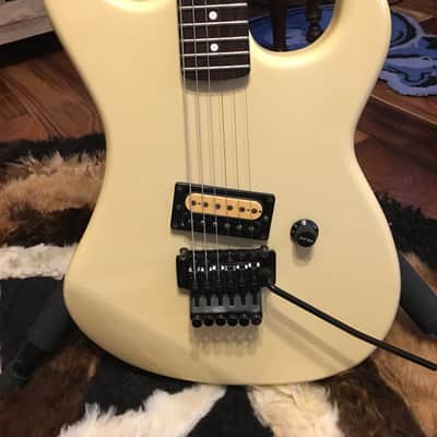 Vintage " Mid 80's Kramer Baretta/F1000-Japan Market Only!  MINT image 2