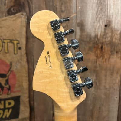 Fender American Special Stratocaster HSS with Rosewood Fretboard 2010 - 2018 - 3-Color Sunburst image 8