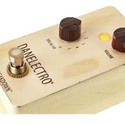 DANELECTRO The Breakdown Analogue Booster image 5