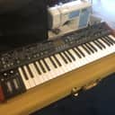 Behringer DeepMind 12 49-Key 12-Voice Polyphonic Analog Synth 2016 - Present - Black