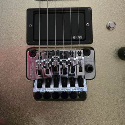 Charvel 475 Special / Deluxe 1989 - 1991 - Platinum image 15