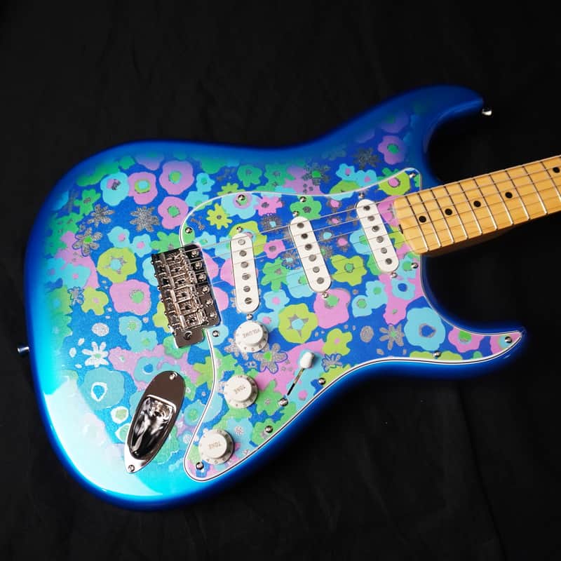 *NEW IN BOX* Fender Made in Japan Limited Stratocaster Blue Flower – 2025 Limited Edition image 1