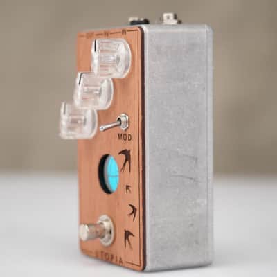 Anasounds Utopia mk1 Analog Delay Effects Pedal w/ Wood Top & Box #59296 image 7