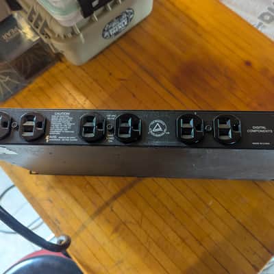 Furman PL-Plus Series II Power Conditioner and Light Module 2000s - Black image 2
