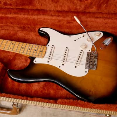 Fender Stratocaster '57 Reissue Fullerton AVRI 1982 - Sunburst image 11