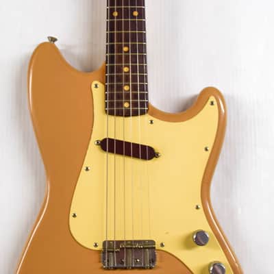Fender Musicmaster with Maple Fretboard 1960 - Desert Sand image 2