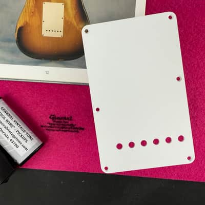 GVT Vintage repro 1954 Stratocaster ® Tremolo Backplate – HIPS Polystyrene Pre-CBS Round Hole image 2