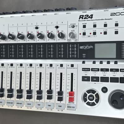 Zoom R24 USB Audio Interface / Digital Multitrack Recorder / Control Surface image 3