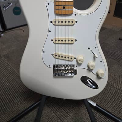 Fender JV Modified '60s Stratocaster - Olympic White image 2