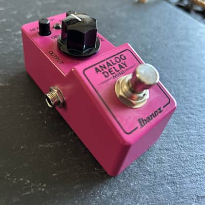 Boss DD-6 Digital Delay ANALOG.MAN Mod | Reverb Canada