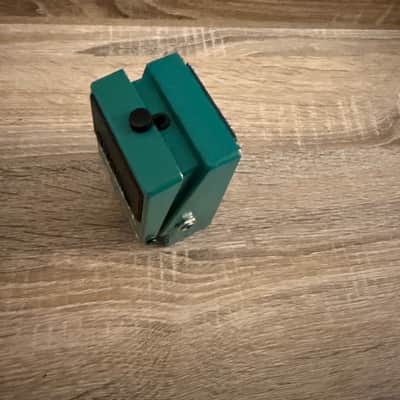 Boss TR-2 Tremolo (Silver Label) 1997 - Present - Green image 6
