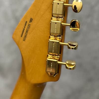 Fender Limited Edition Vintera III Late 50s Stratocaster Maple Fingerboard, White Blonde 0149182301 SERIAL NUMBER MX26029034 - 8 LBS 8 OZ image 5