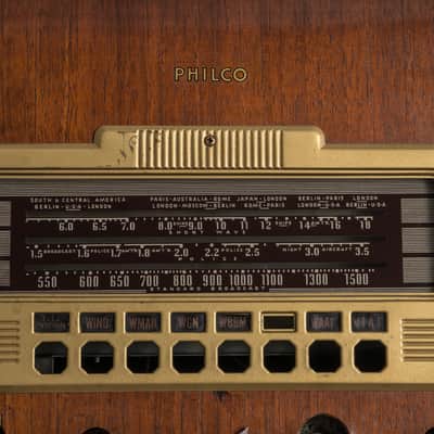 Square Amps "Tilt" 5F1 Circuit Philco Radio image 2
