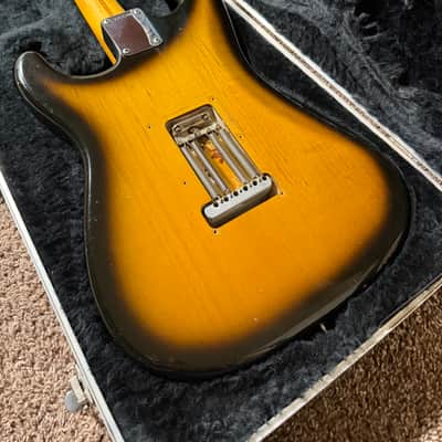 Fender 1986 American Vintage '57 Stratocaster - 2-Color Sunburst image 12