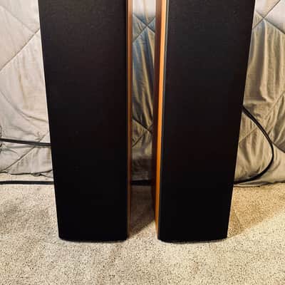 B&W DM 603 S2 Speakers image 2