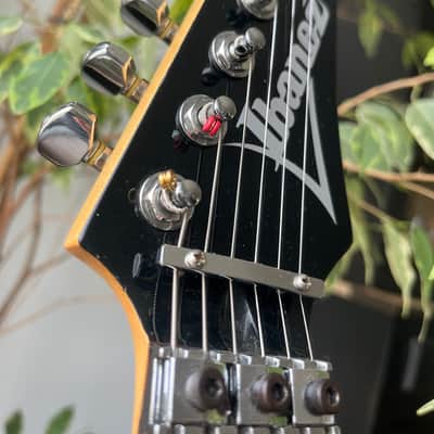 Ibanez JS1-WH Joe Satriani Signature HH 1990 - 1991 - White image 10