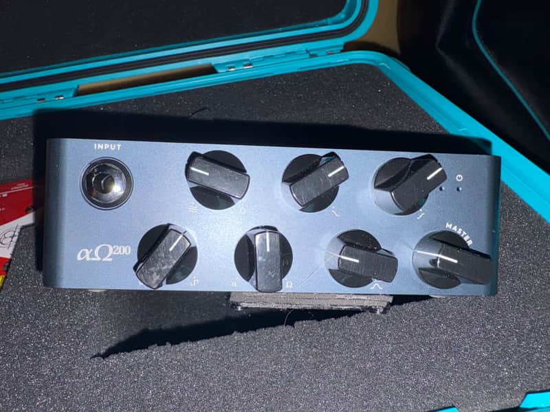 Darkglass Electronics Alpha Omega 200 200-Watt Bass Amp Head 2022 - Present - Blue image 1