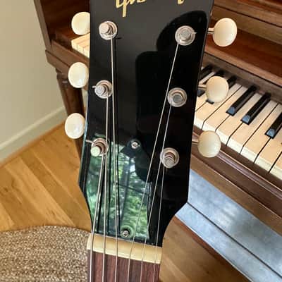 Gibson LG-2 50s Original Acoustic - Vintage Sunburst image 4