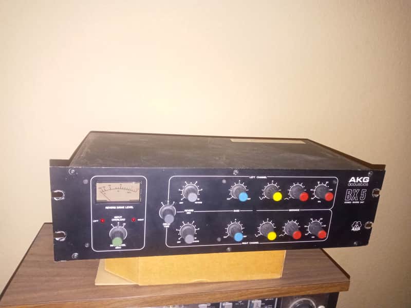 AKG Bx5 spring Reverb Vintage  - Black image 1