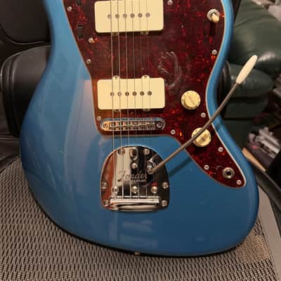 Fender CME Exclusive Classic Player Jazzmaster with Pau Ferro Fretboard Lake Placid Blue USED image 5