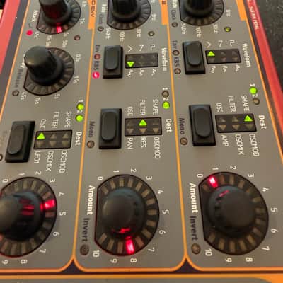 Nord Lead 3 49-Key 24-Voice Polyphonic Synthesizer 2002 - 2007 - Red image 5
