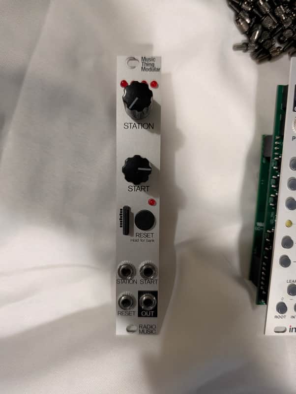 Music Thing Modular Radio Music - Silver image 1