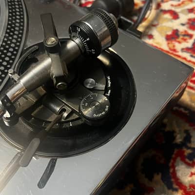 Technics SL-1200MK2 1990 chrome faceplate image 3