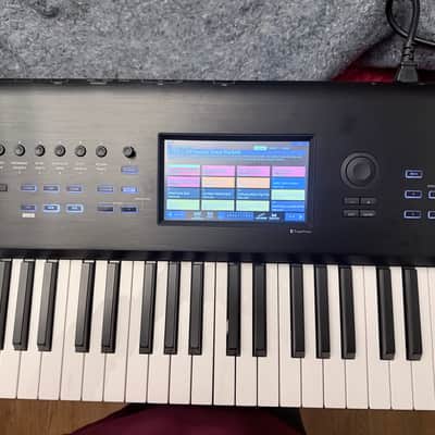 Korg Nautilus AT 88-Key Workstation Keyboard with Aftertouch 2024 - Present - Black