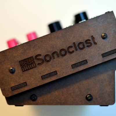 Sonoclast MAFD 2hp Eurorack Module with Power Supply and Case (MIDI Adapter for DFAM) image 4