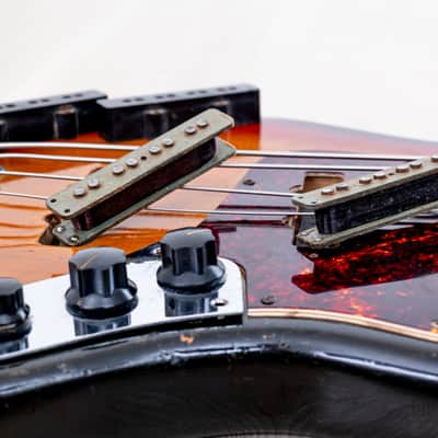 1973 Fender Jazz Bass Sunburst Vintage Electric Bass Guitar, Alder Body w/ Case image 18