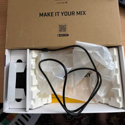 Zoom LiveTrak L6 6 Channel Digital Mixer / Recorder image 7