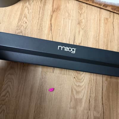 Moog 104 HP Eurorack Case 2010s - Black image 2
