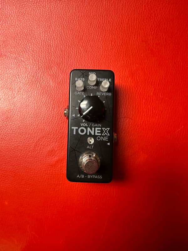 IK Multimedia ToneX One