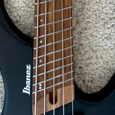 Ibanez EHB1005MSBKF Headless Multi Scale 5-String Bass - Black Flat image 7