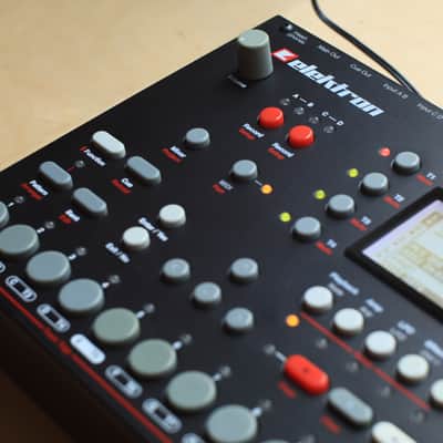 Elektron Octatrack DPS-1 2010s - Black image 2