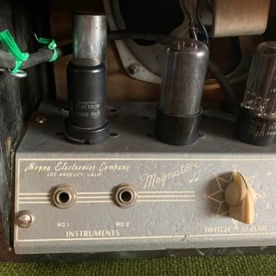 Magnatone Varsity Lap Steel and Amp Set 1950 Grey Pearloid image 11