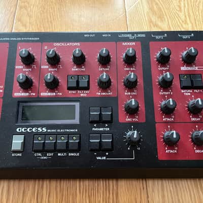 Access Virus A Desktop Digital Synthesizer 1997 - 1999 - Black / Red image 3