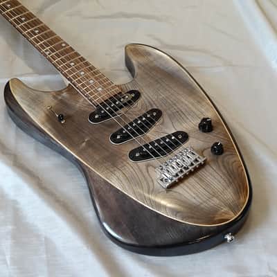 Mattrix Session Guitars "Moose" - Transparent Black image 2