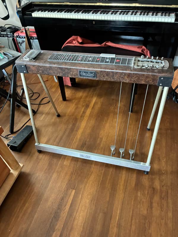 Sho-Bud Maverick Pedal Steel W/Case, Legs, Pedal Bar, & Rods Made In Nashville 197o's Sho Bud Maverick Pedal Steel Complete!