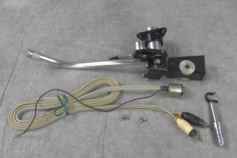 Ortofon RS-212 Tone arm W/Phone Cable In Excellent condition image 1