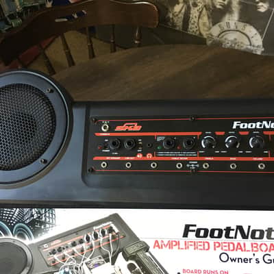 SKB Footnote Amplified Pedal Board image 3