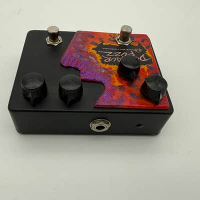 Nine Volt Nirvana Dinosaur Fuzz 2000’s - Black image 2